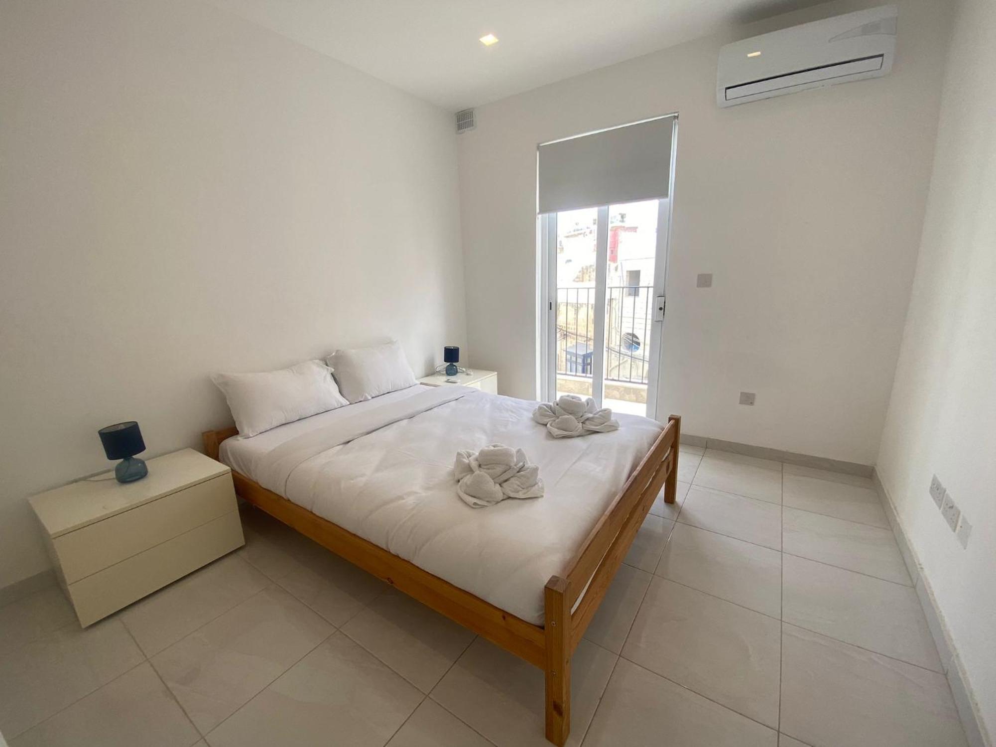 Spectacular Distant Seaview Apt Sliema Buitenkant foto