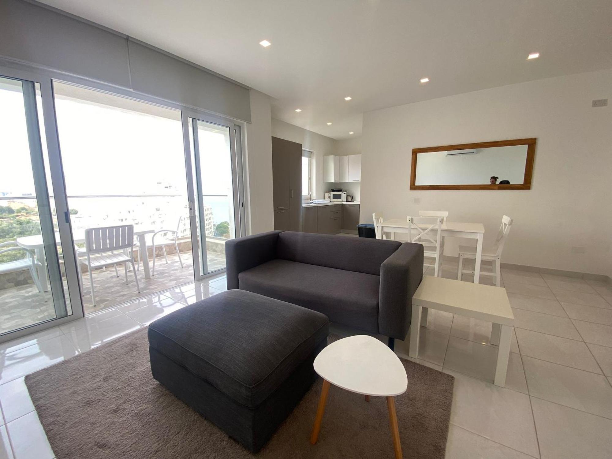 Spectacular Distant Seaview Apt Sliema Buitenkant foto